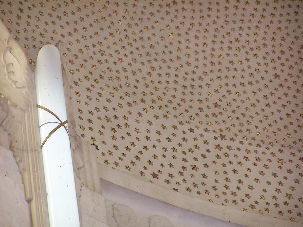 기억의 전당 (Hall of Memory)